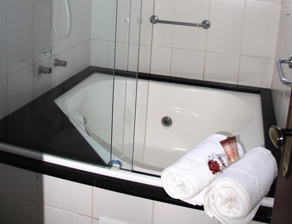 Bellapraia Apart Hotel Cassino Habitación foto